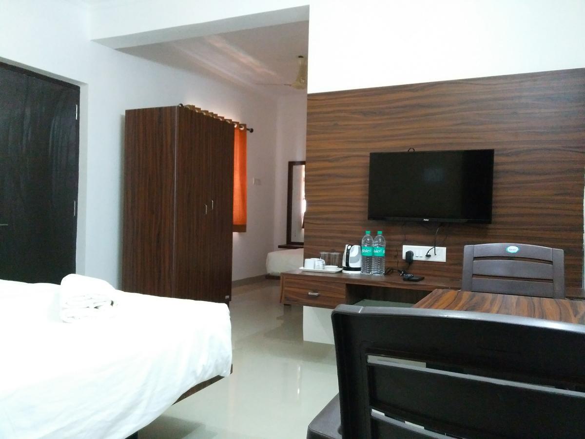 Iora Baga Beach Luaran gambar
