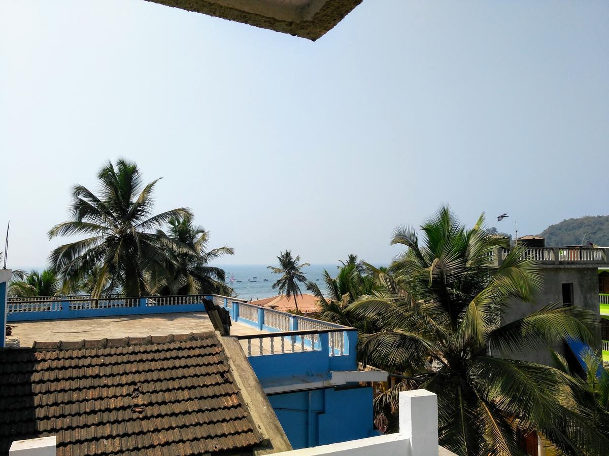 Iora Baga Beach Luaran gambar